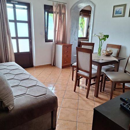 Apartments Klakor PS Tivat Kültér fotó