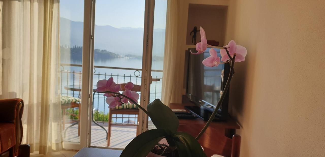 Apartments Klakor PS Tivat Kültér fotó