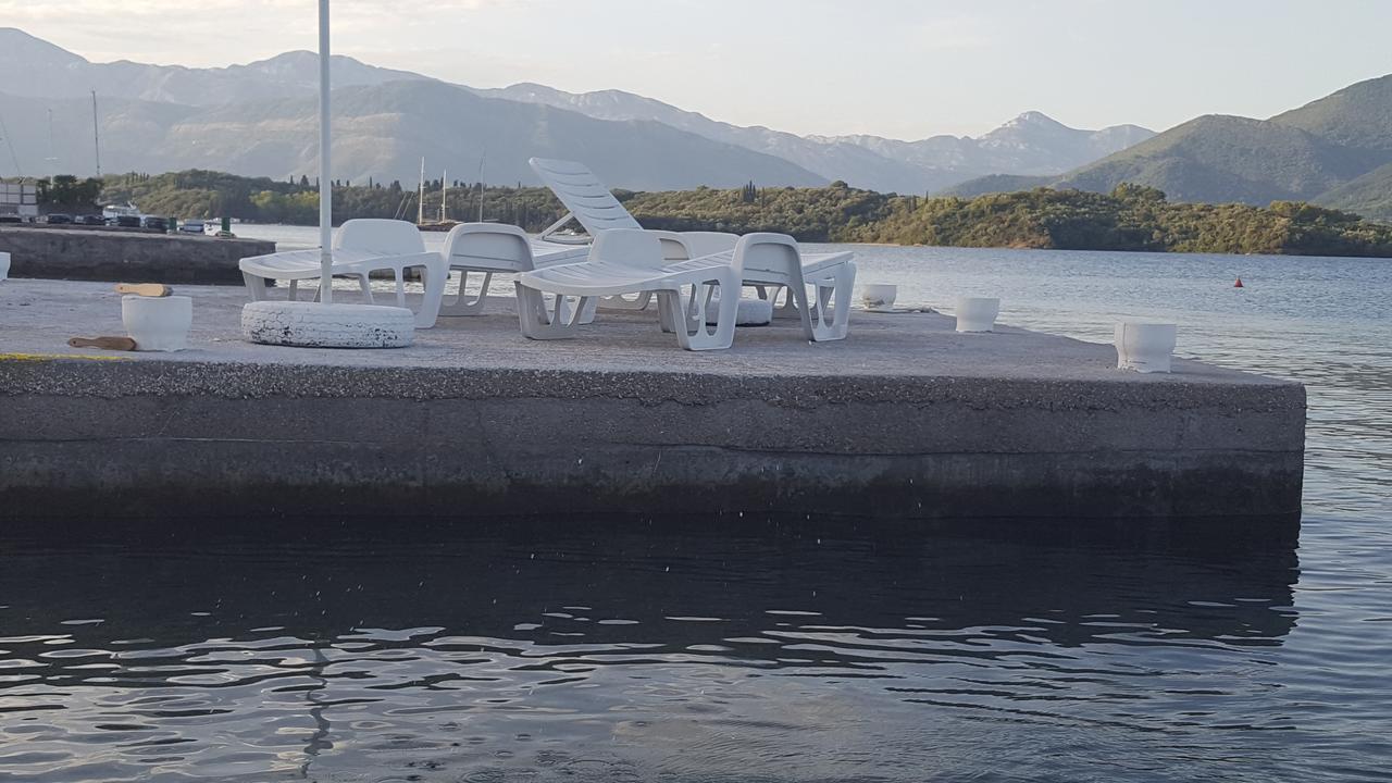 Apartments Klakor PS Tivat Kültér fotó