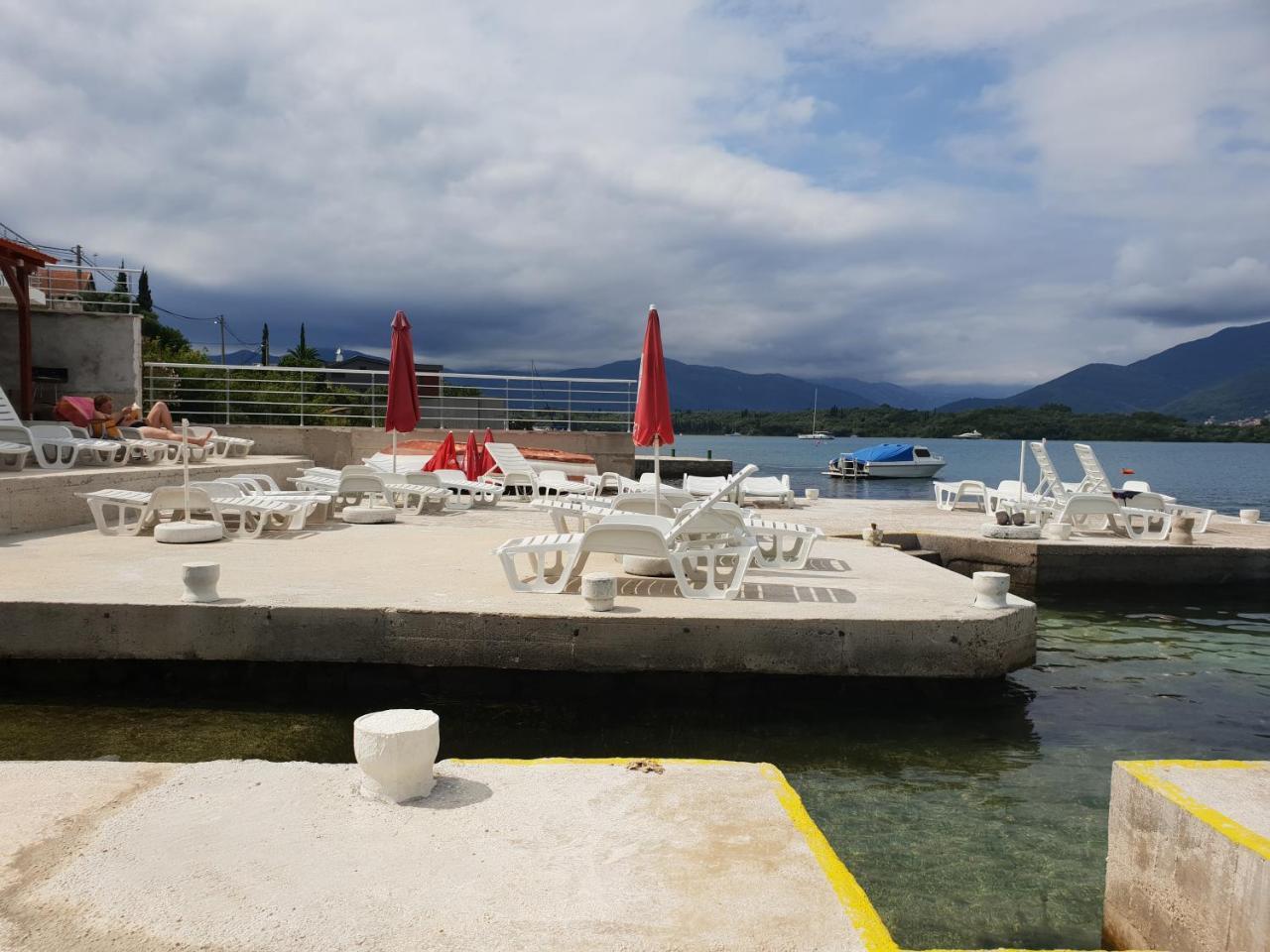Apartments Klakor PS Tivat Kültér fotó