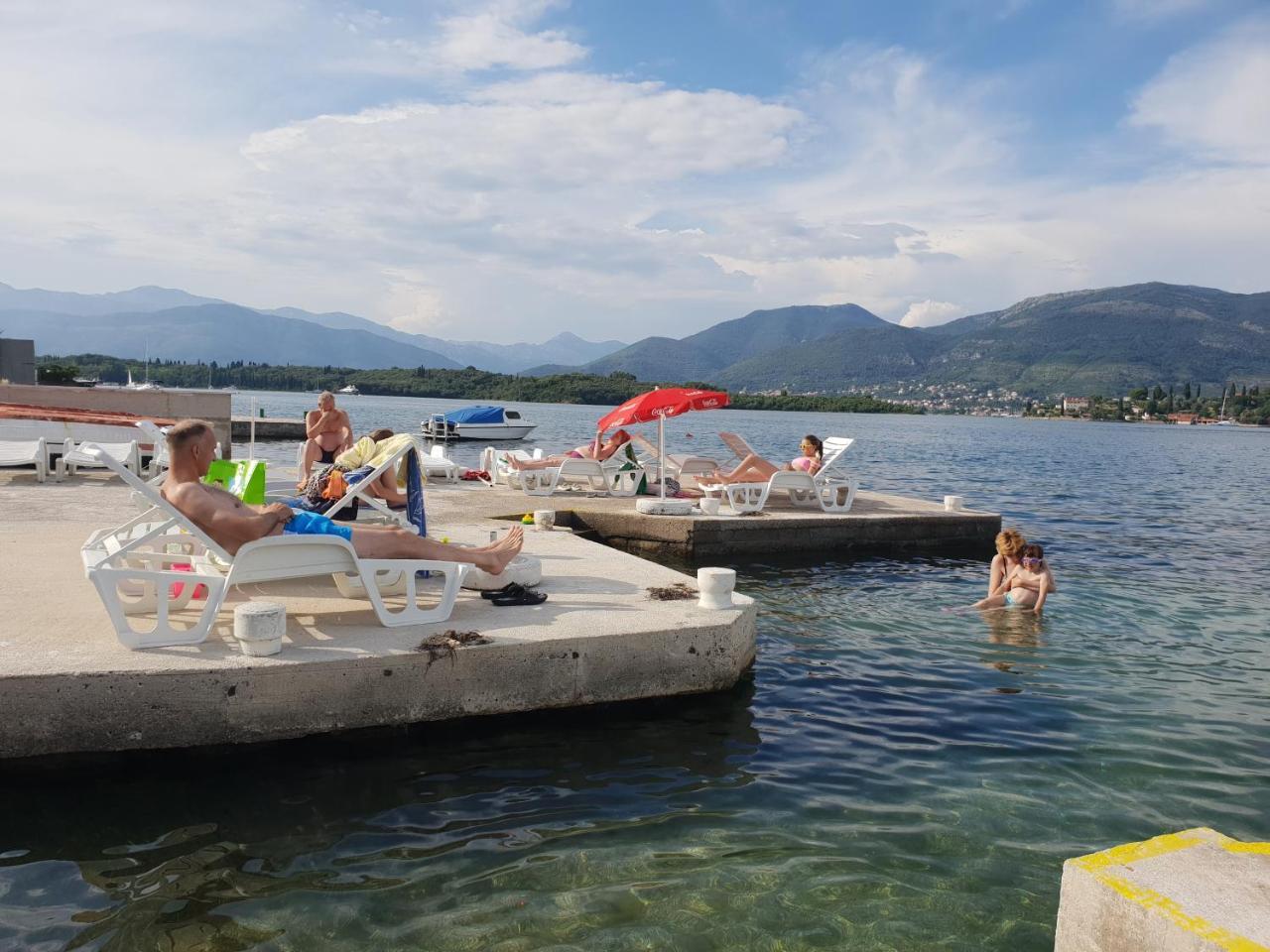 Apartments Klakor PS Tivat Kültér fotó