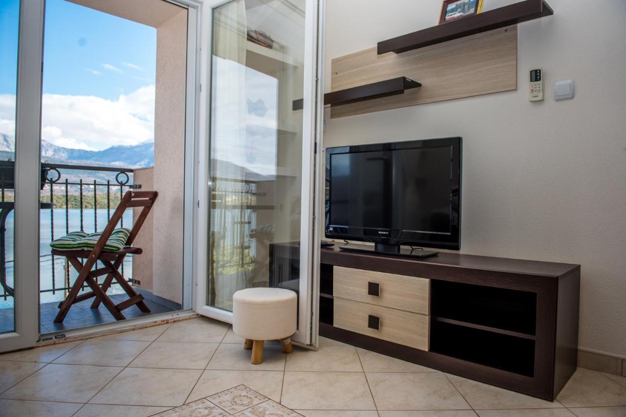 Apartments Klakor PS Tivat Kültér fotó