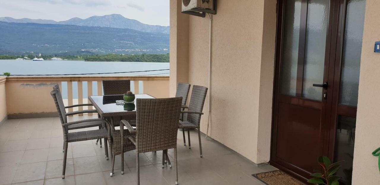 Apartments Klakor PS Tivat Kültér fotó